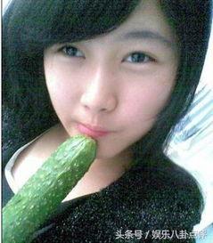 杭州美女吃瓜,街头热议一幕引网友热议